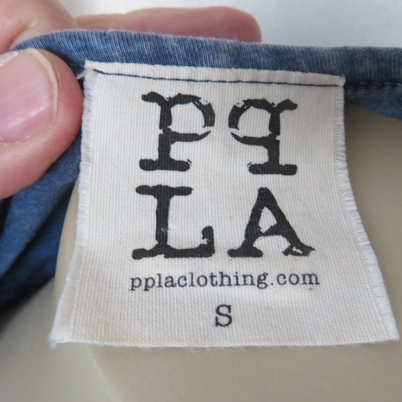 Women's PPLA Blue Lace Cold Shoulder Top - Picture 7 of 7